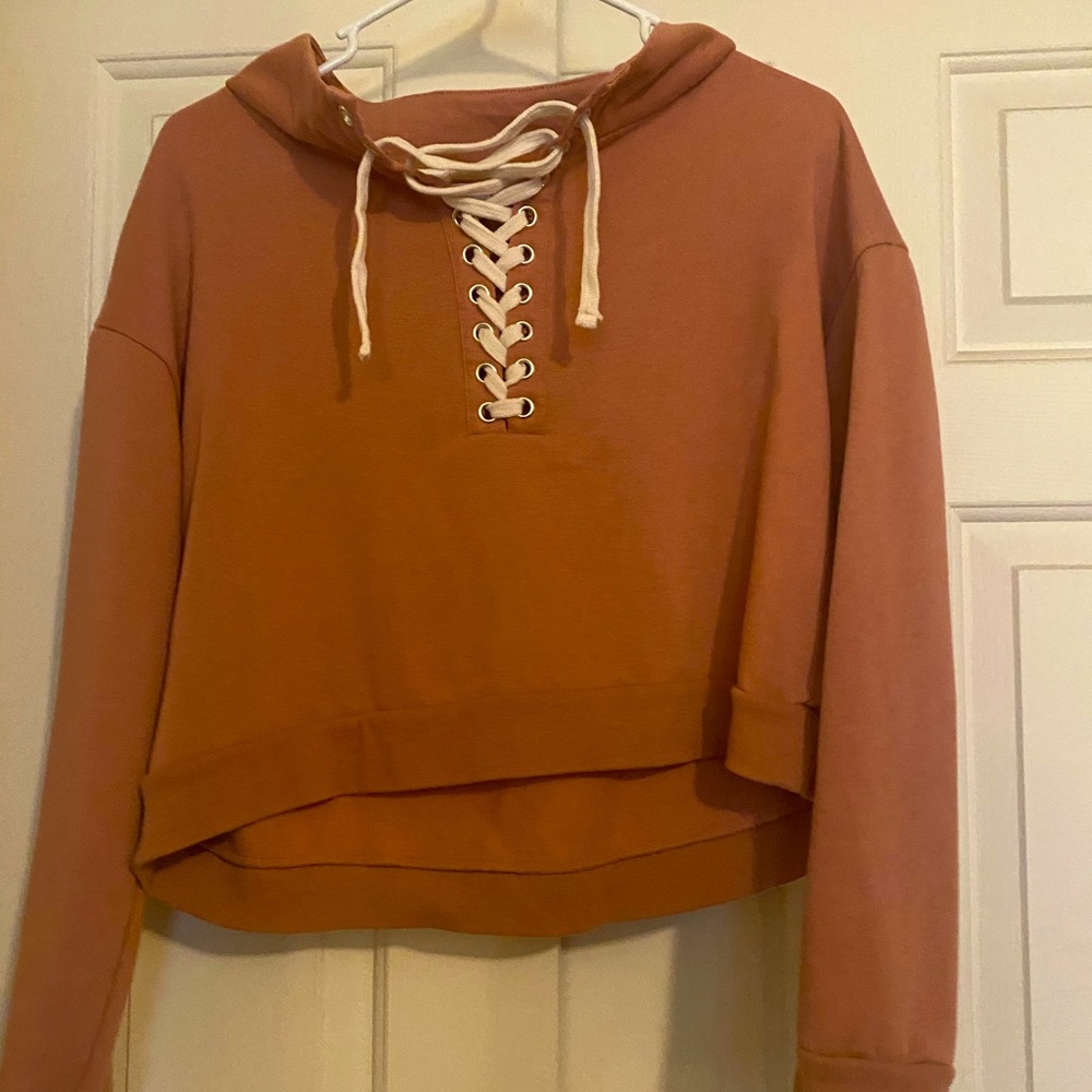 BKE crop sweatshirt